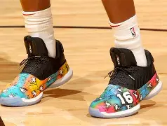 华体会娱乐官网 -冲刺阶段纽约尼克斯调整名单以备CBA常规赛，单刀错失环节打磨，管理层满意，医务组通报恢复的简单介绍